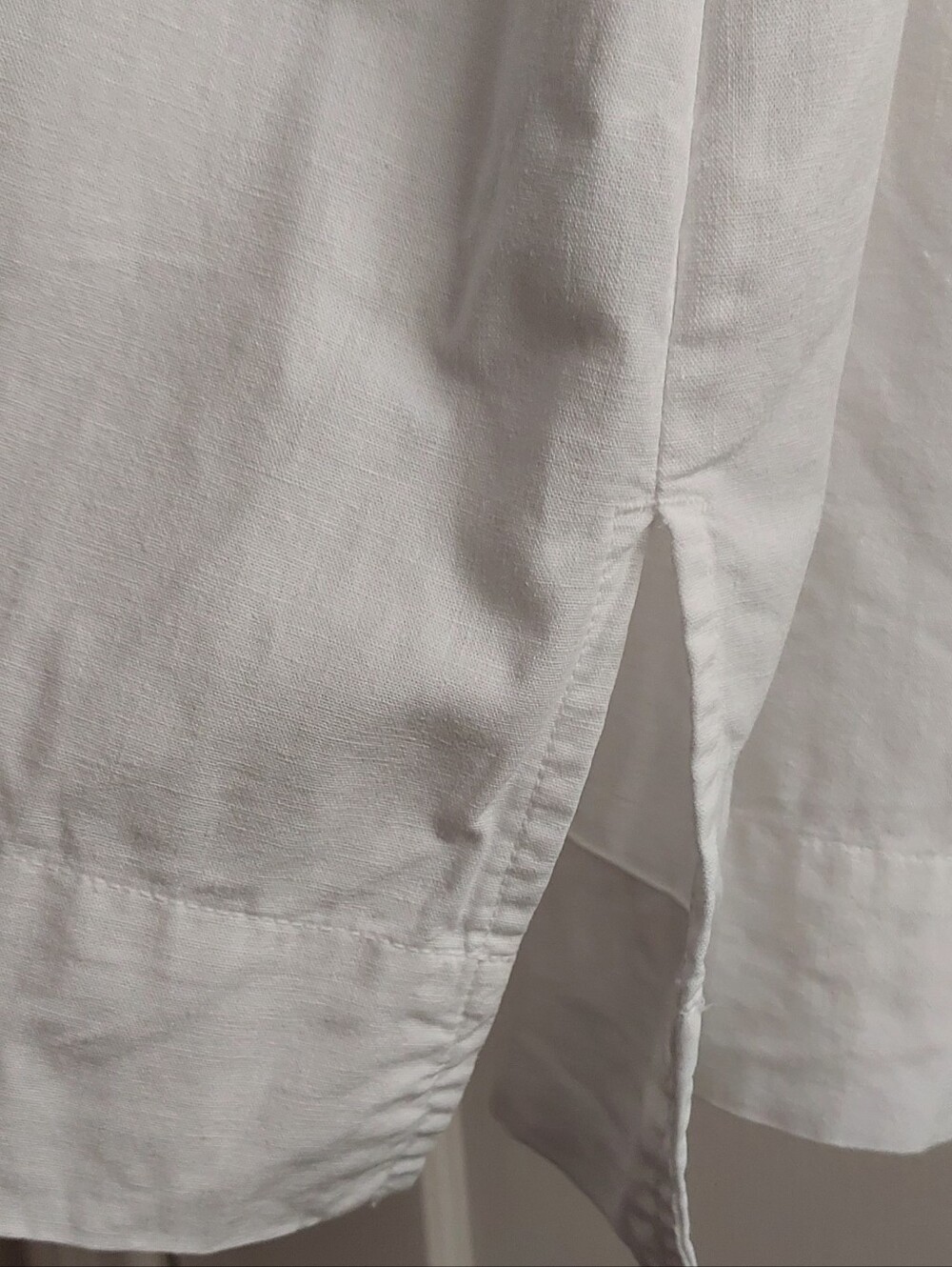 Gap Linen Blend Top - Picture 8 of 8